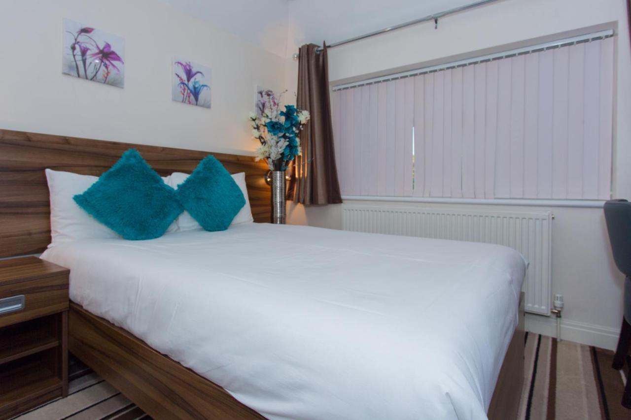 Langley Nr Pinewood Guest house