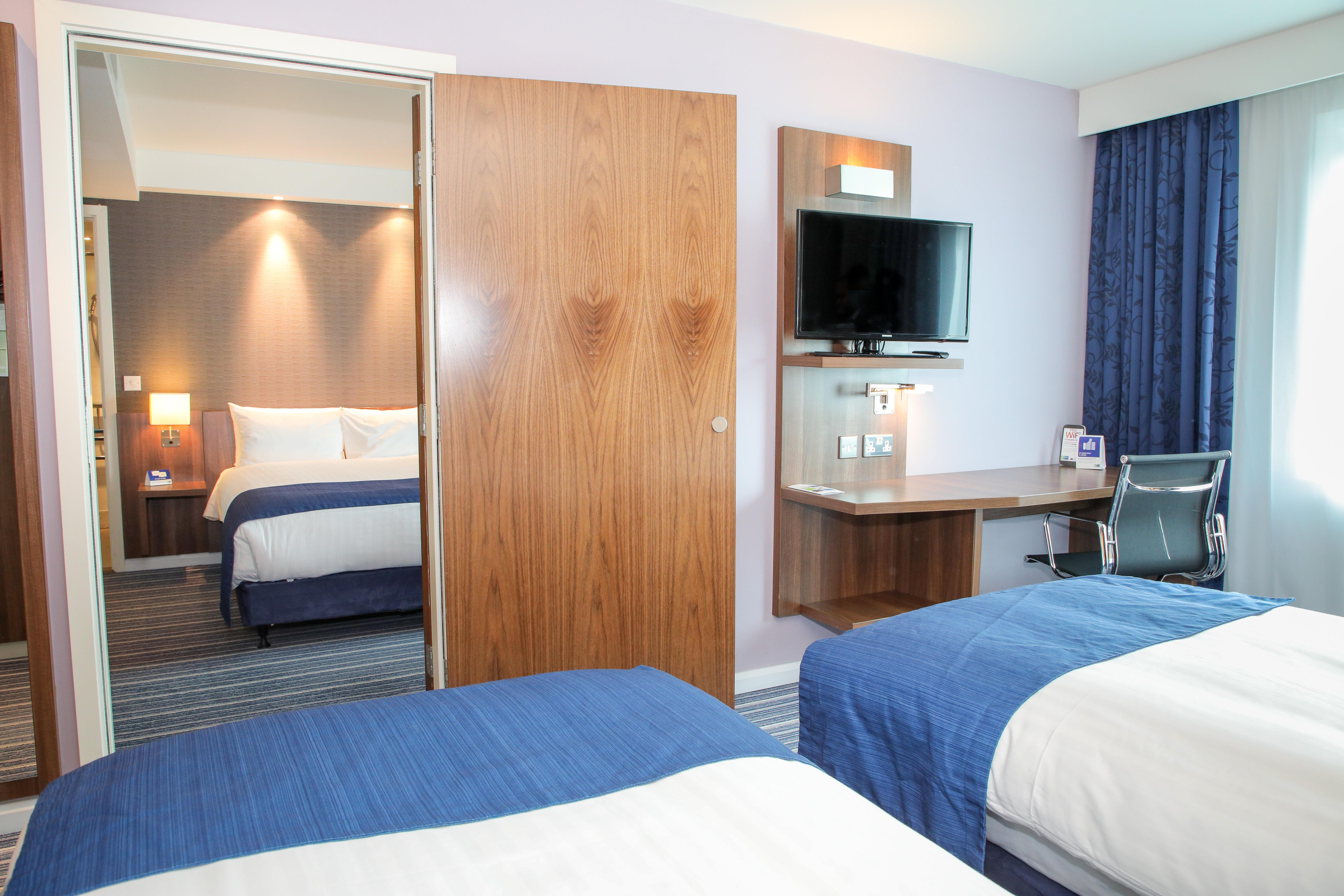 Express London Heathrow T5 By Ihg Hotel