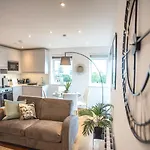 Windsor Castle One-Bedroom Apartment