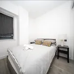 Free Parking & Gym, 1 Bed - 10 Min From Slough Station