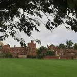 Ascots House