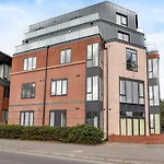 Mercury House Serviced Apartments By Ag