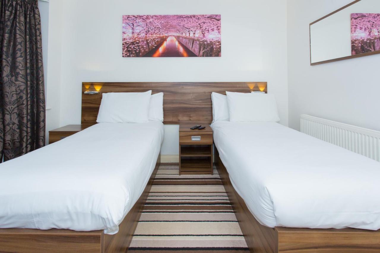 Langley Nr Pinewood 4* Slough