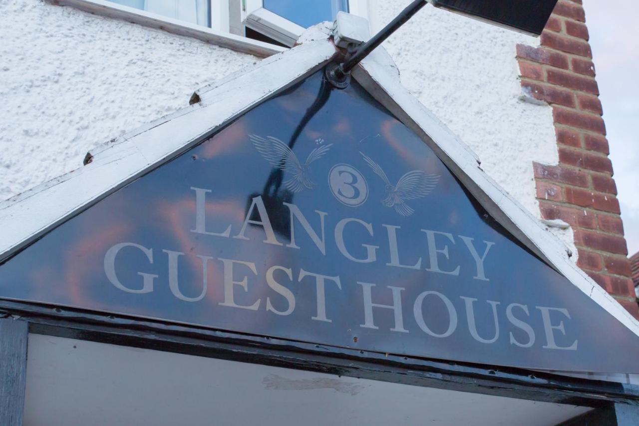 Langley Nr Pinewood