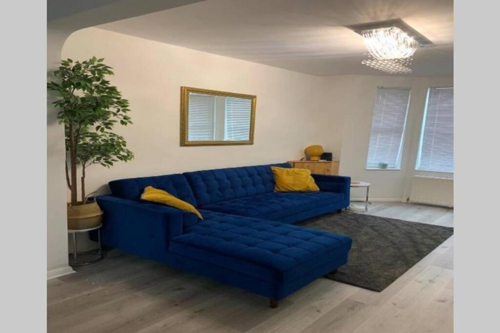 Kings Apartment *