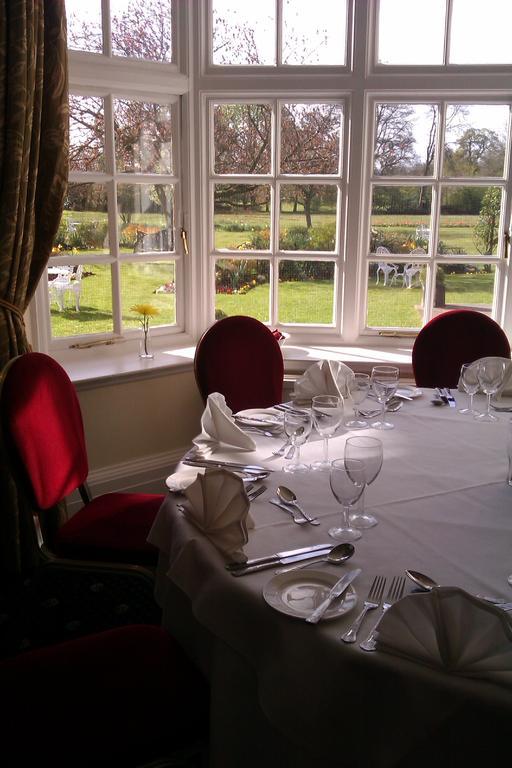 Grovefield House Hotel 4*