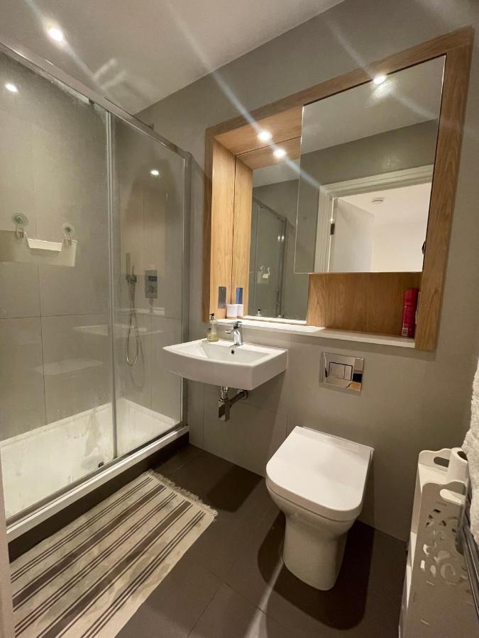 Lovely One Bedroom In Town *