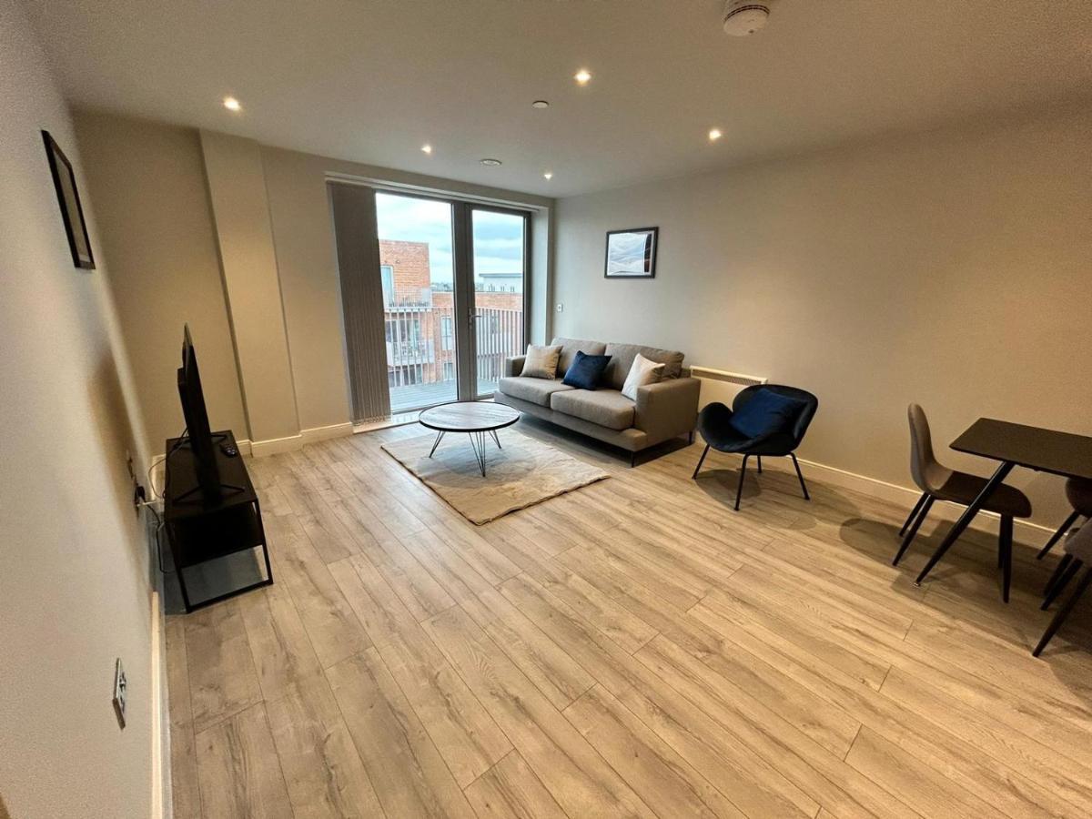Seven Living Residences - Luxury Slough