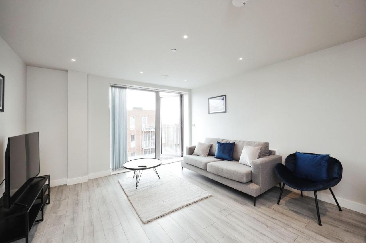 Seven Living Residences - Luxury * Slough