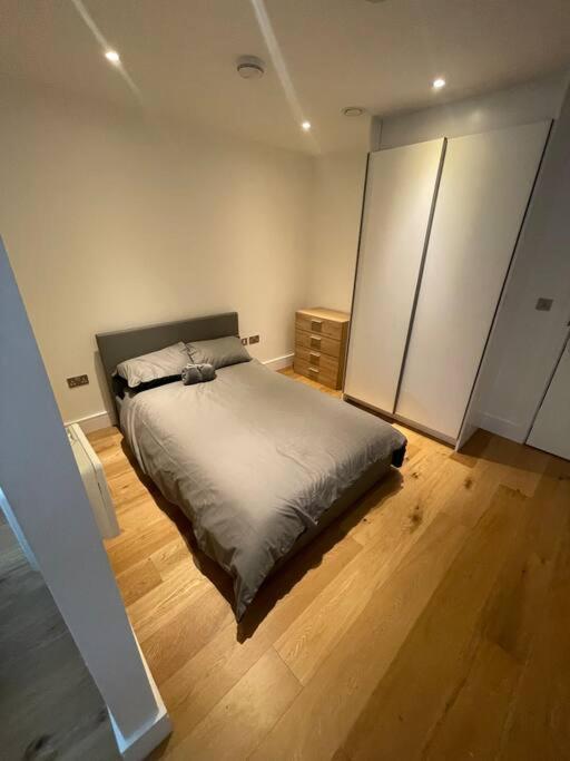 Apartment Vibrant Flat In The Centre