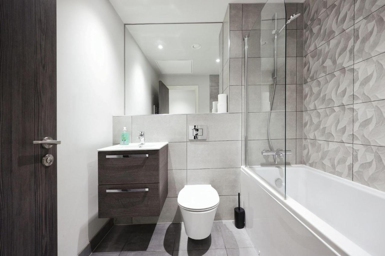 Seven Living Residences - Luxury * Slough