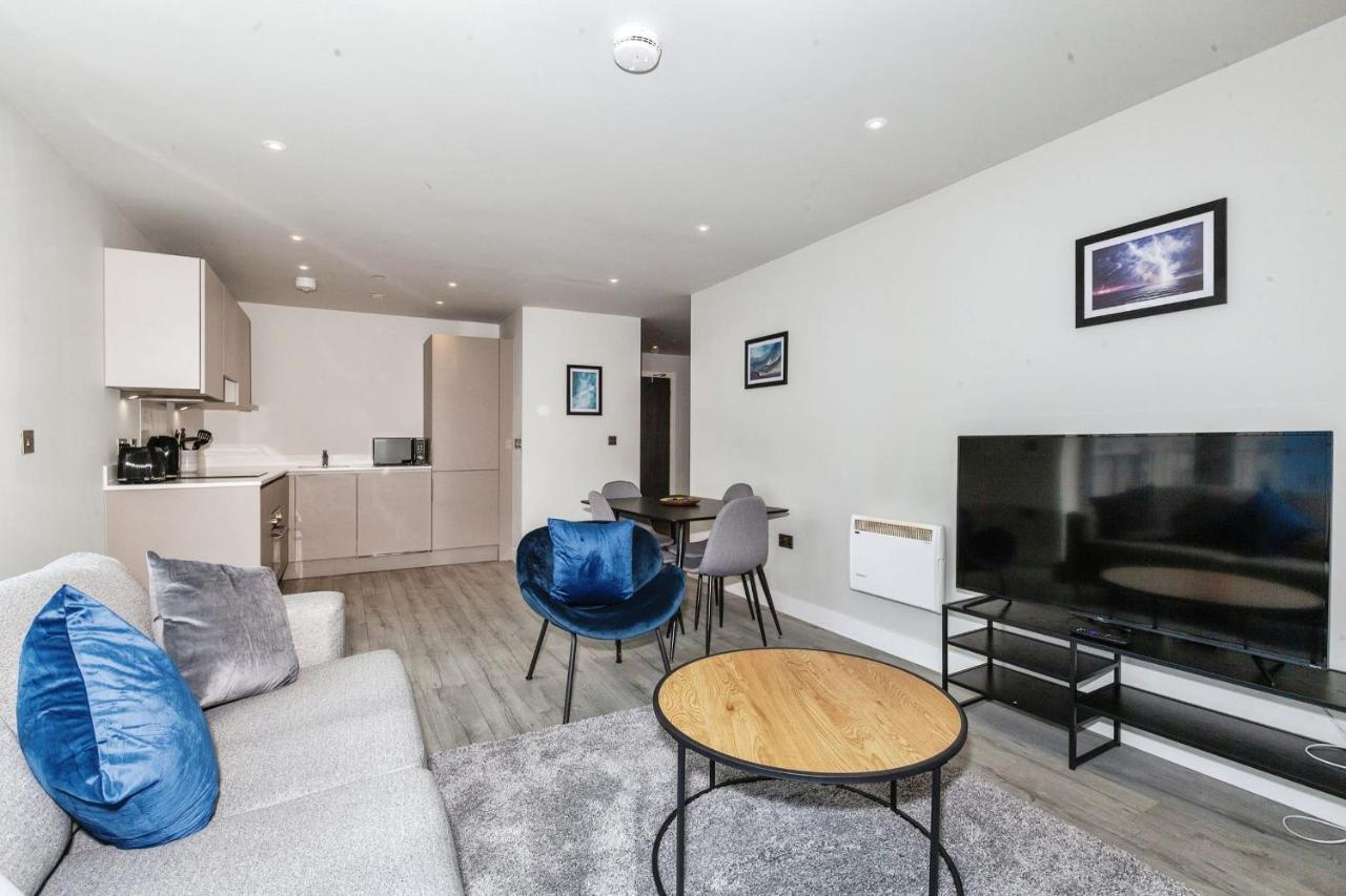 Apartment Seven Stays Residences - Luxury