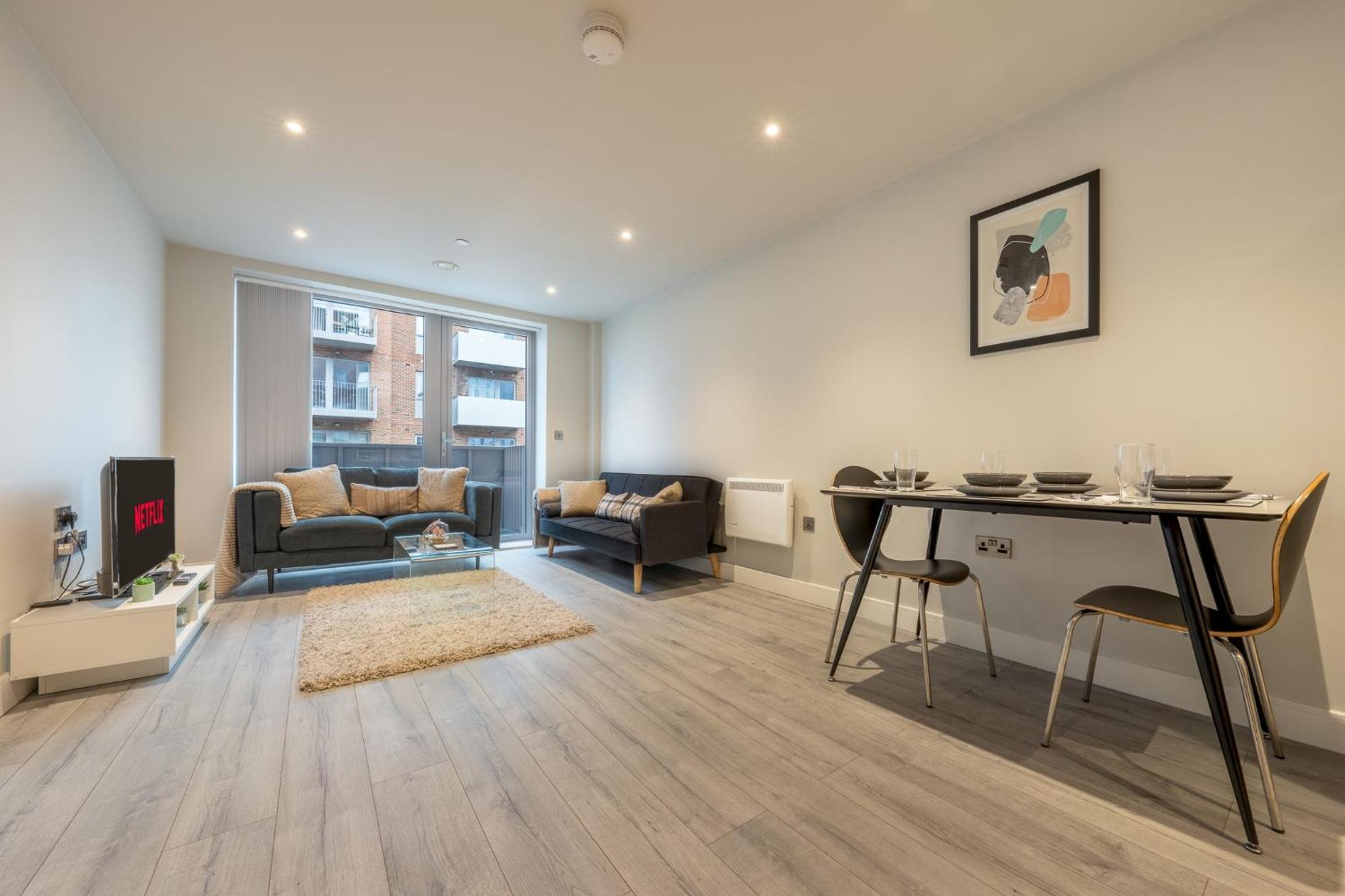 Apartment Lovely 1-bed In With Free Parking Slough