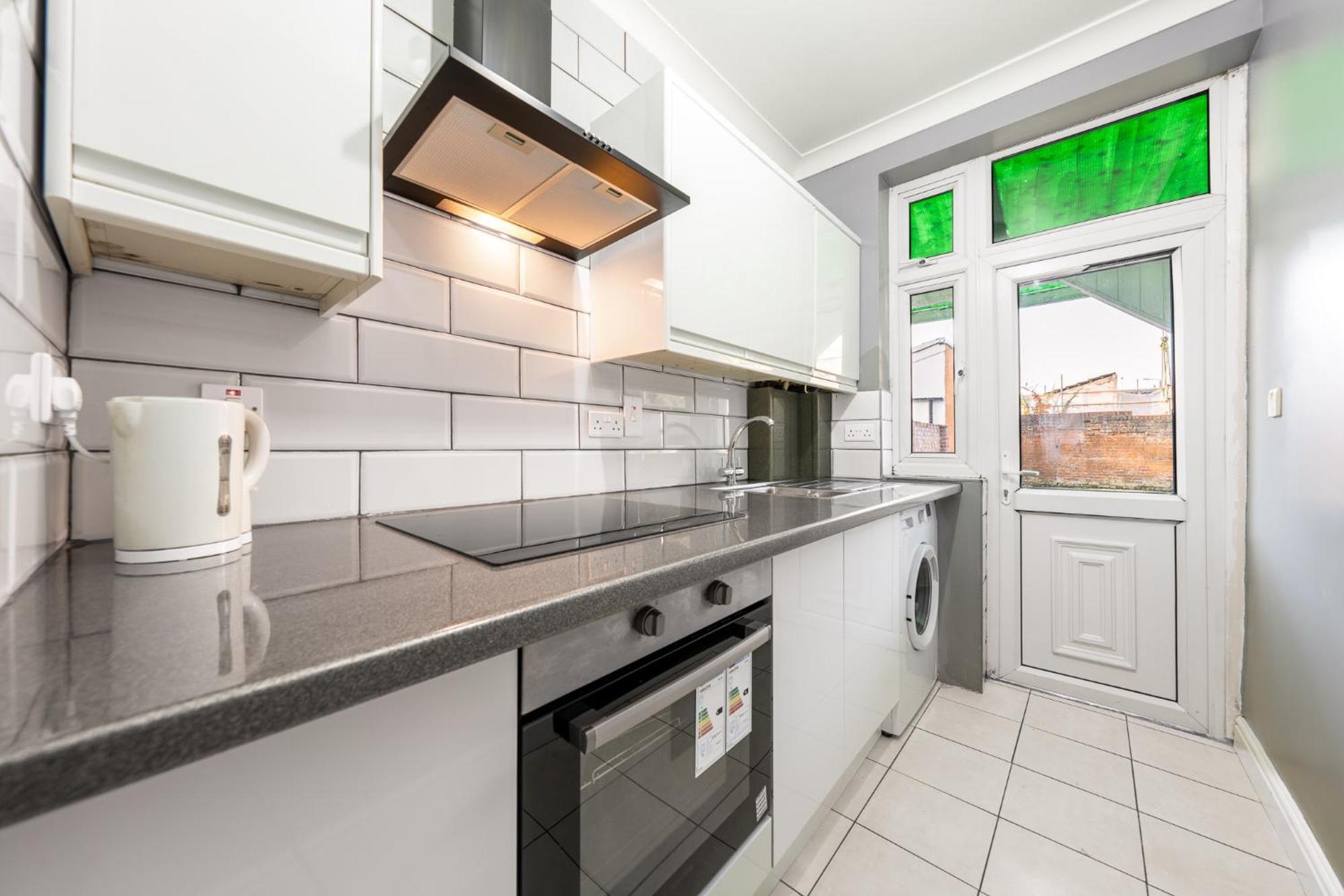1 Bed Apartment-double Bed