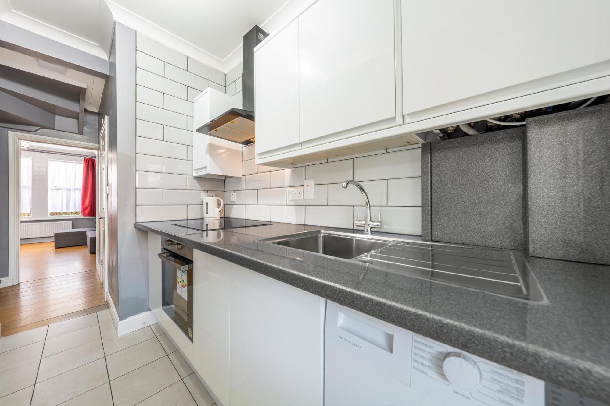 Apartment 1 Bed Apartment-double Bed Slough