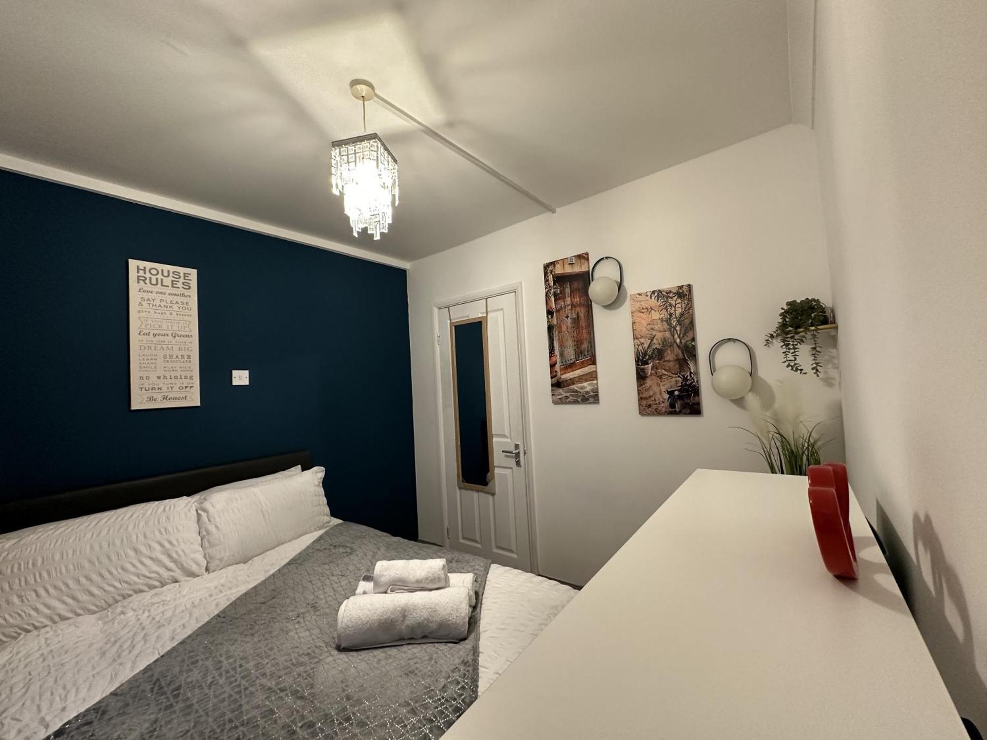 Stylish 1 Bedroom Flat Burnham Apartment *