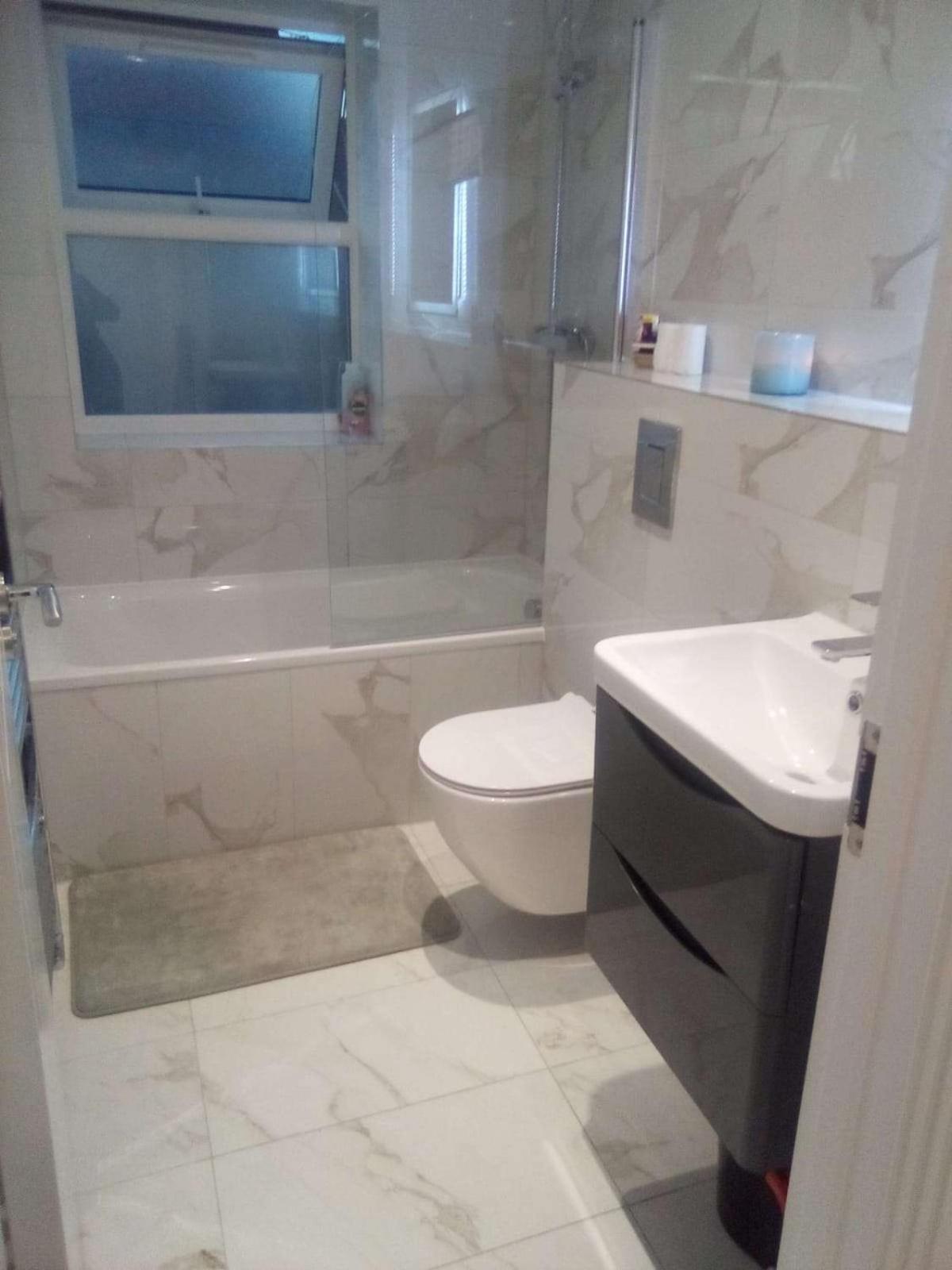 Lavishservices Slough