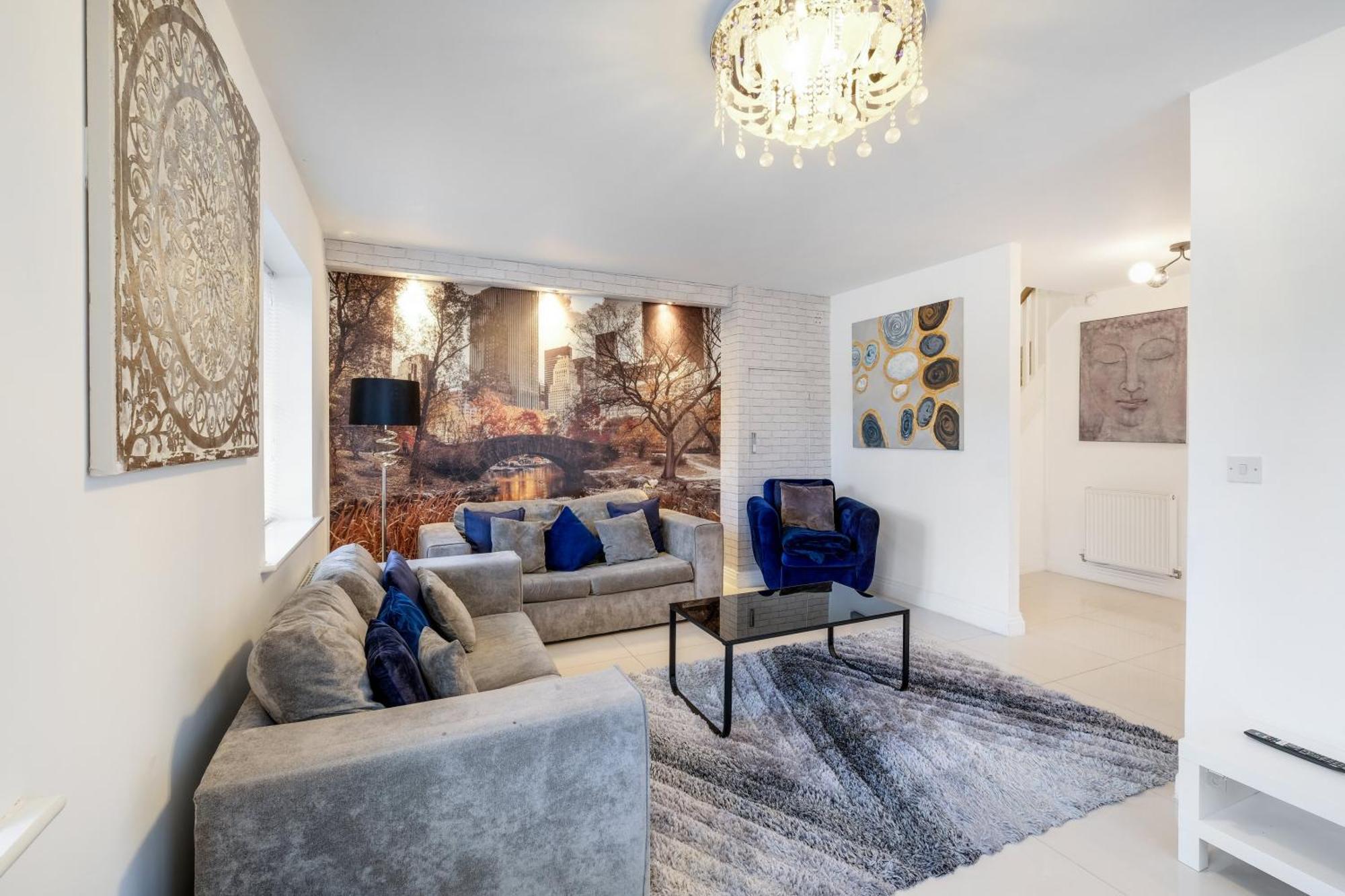 Foxherne 6 Bedroom 3bath Serviced House 18 With Parking - Apartamento *