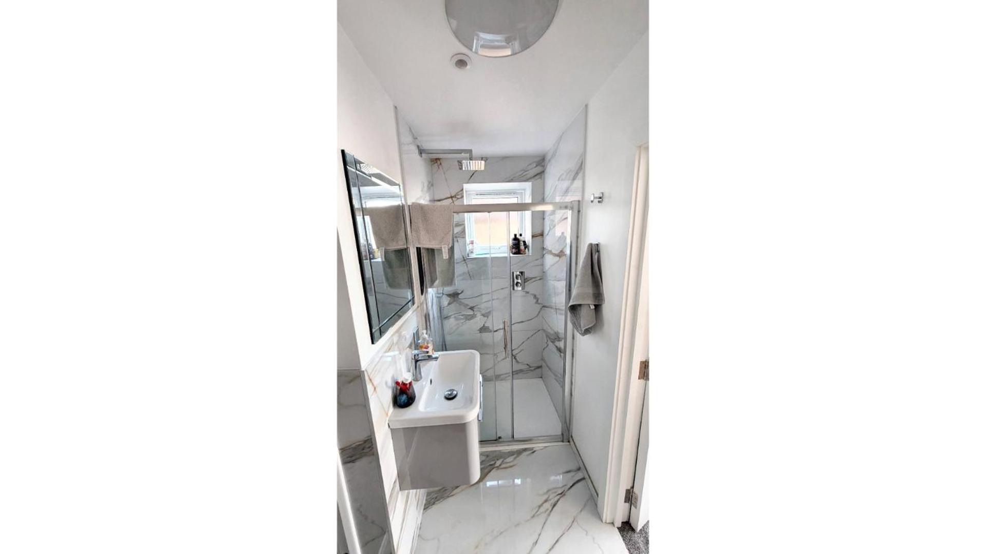 Apartment Beautiful Self Contained *