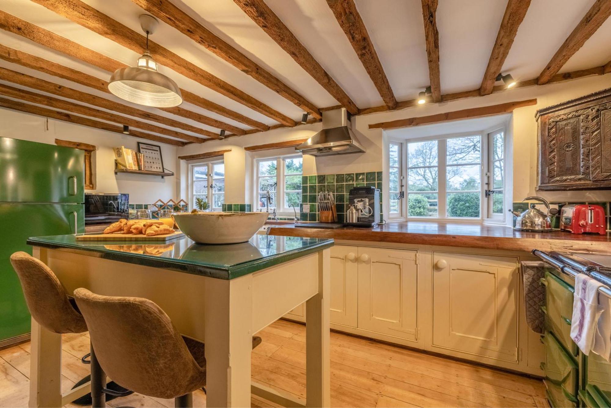 Holiday home Cosy 5 Bed Retreat, Perfect For Families *