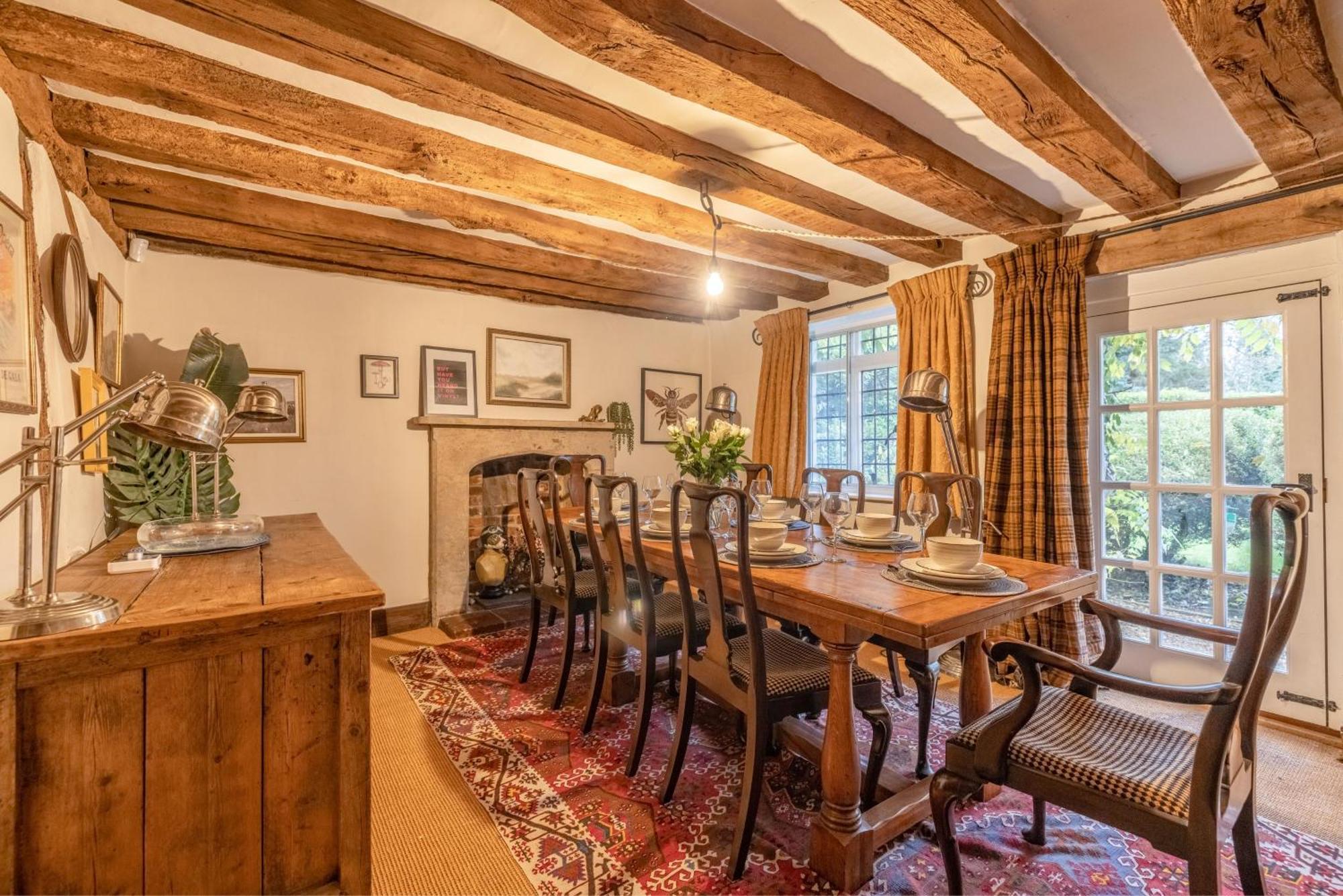 Holiday home Cosy 5 Bed Retreat, Perfect For Families Slough