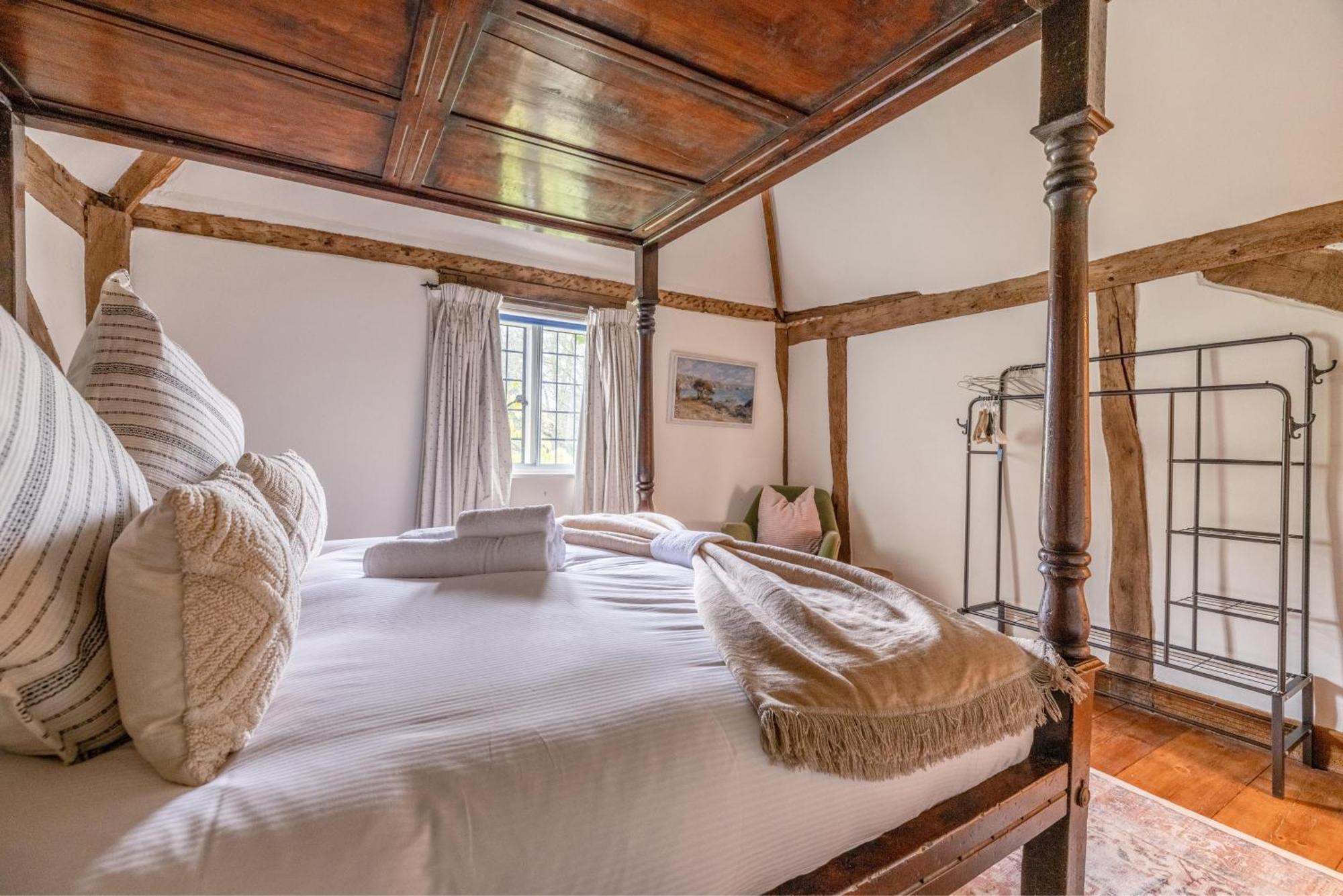Cosy 5 Bed Retreat, Perfect For Families