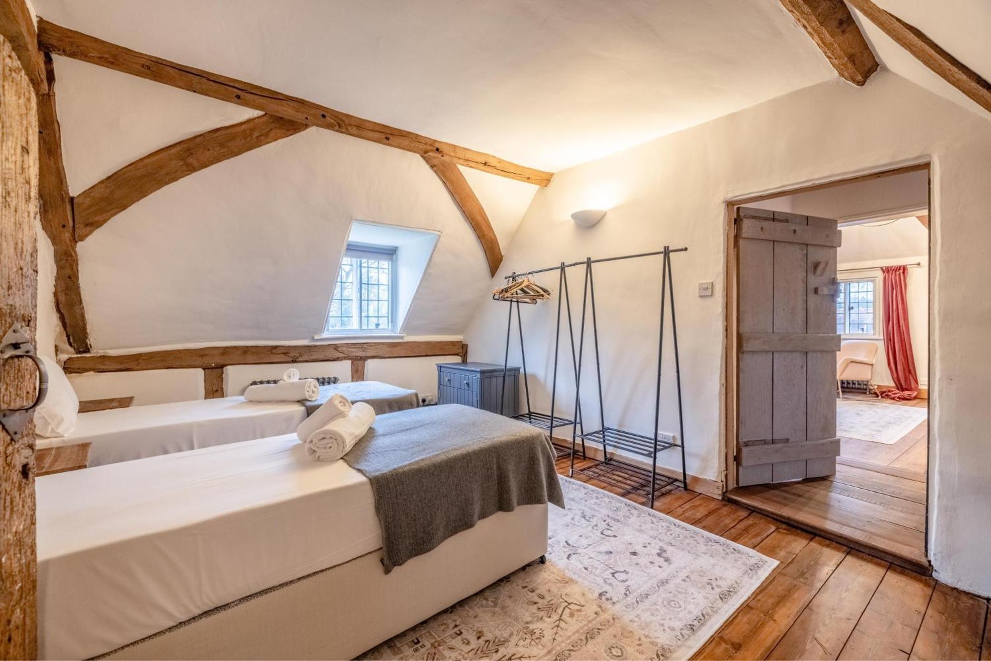 Cosy 5 Bed Retreat, Perfect For Families