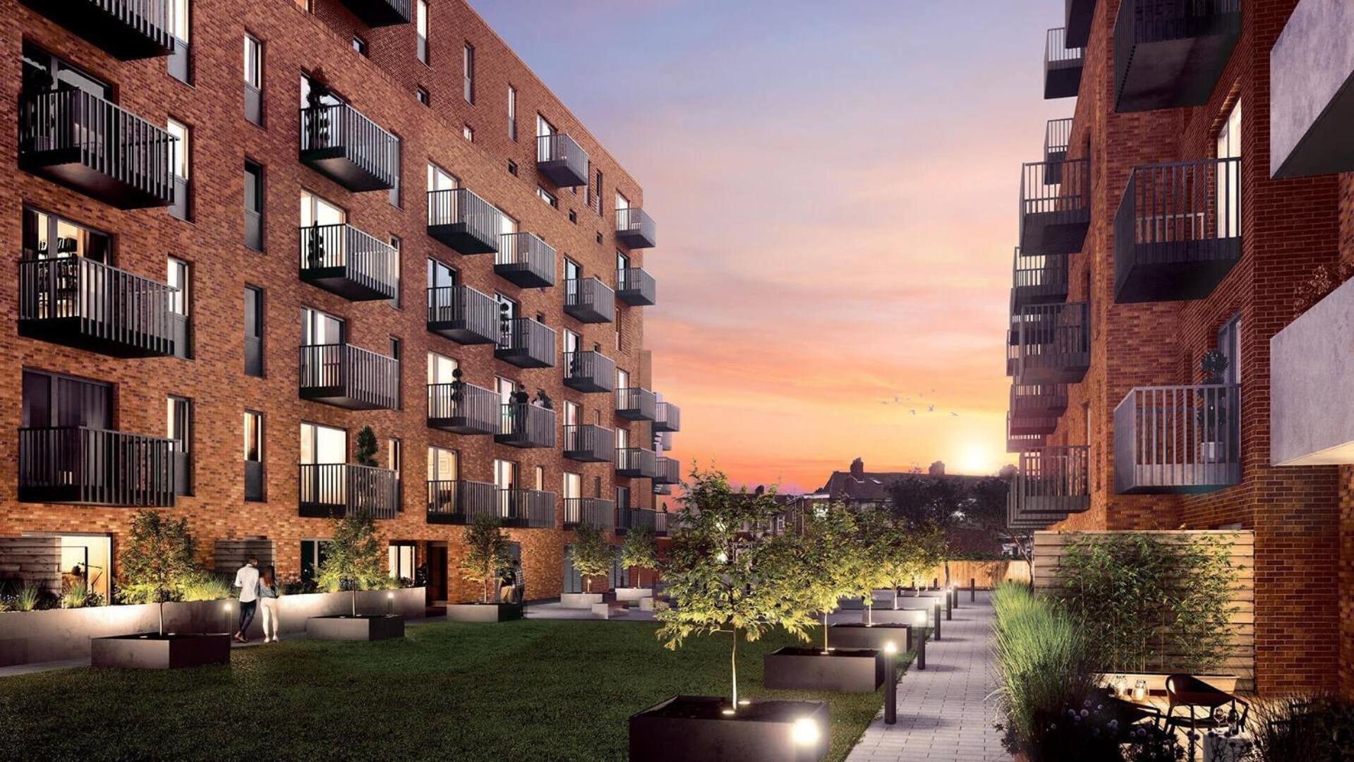 One Bed Modern Flat With Terrace * Slough