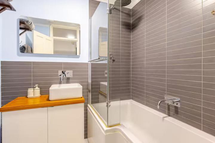 Tranquil Garden Flat Near Windsor Apartamento *
