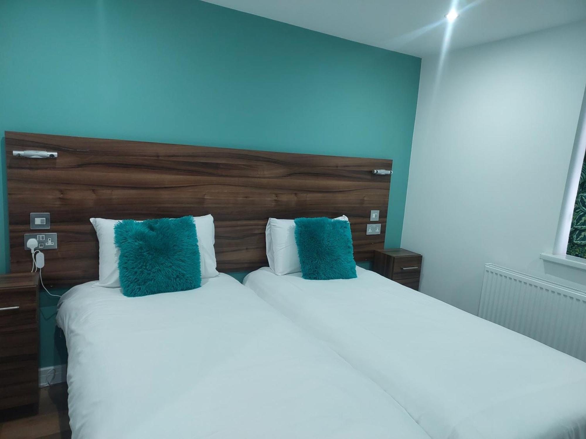Heathrow-windsor Guest house Slough