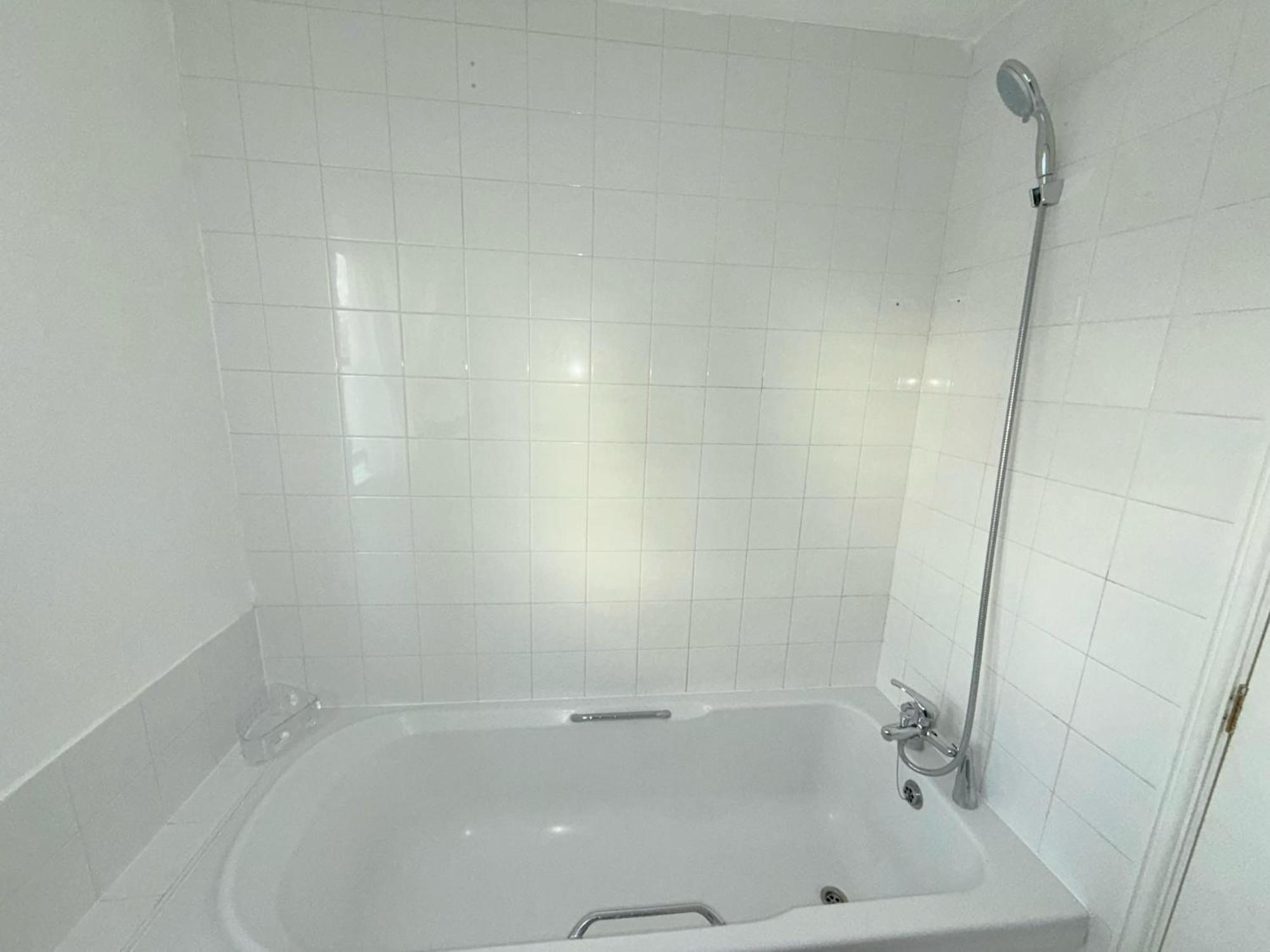 Luxury One-bedroom House With Free Parking