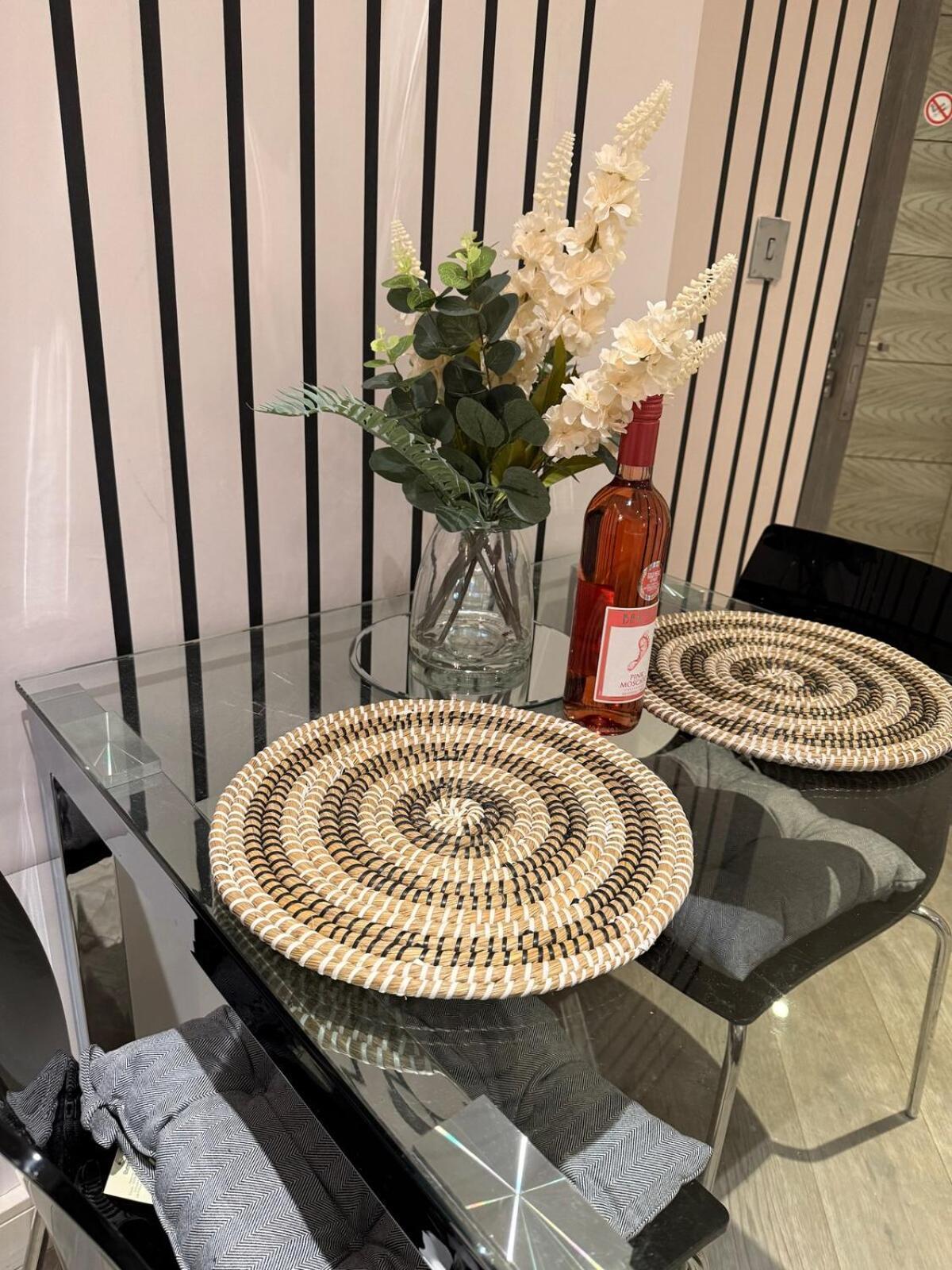 Cozy Luxury In The Heart Of -the Bethel Apartamento *