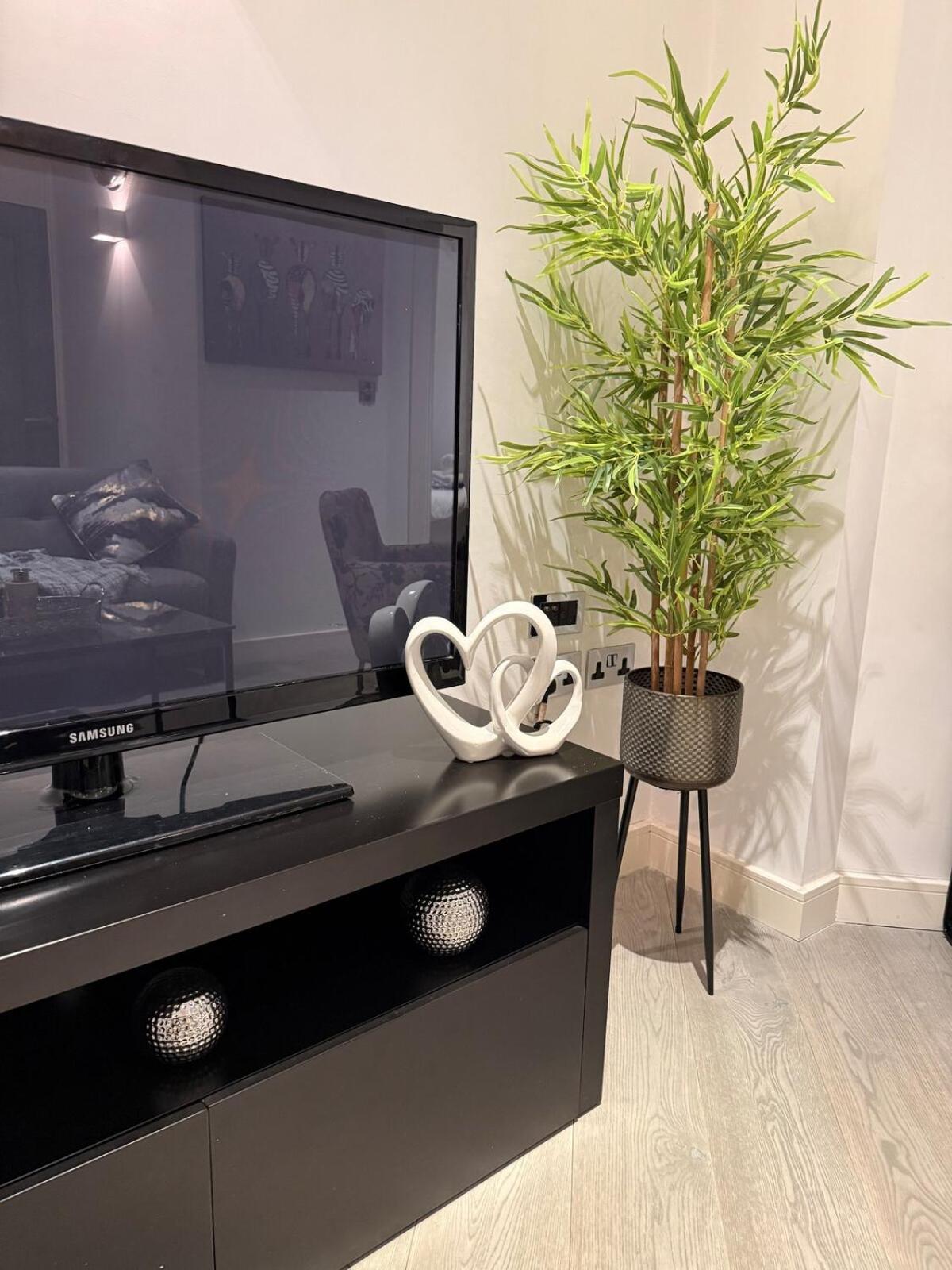 Apartamento Cozy Luxury In The Heart Of -the Bethel *