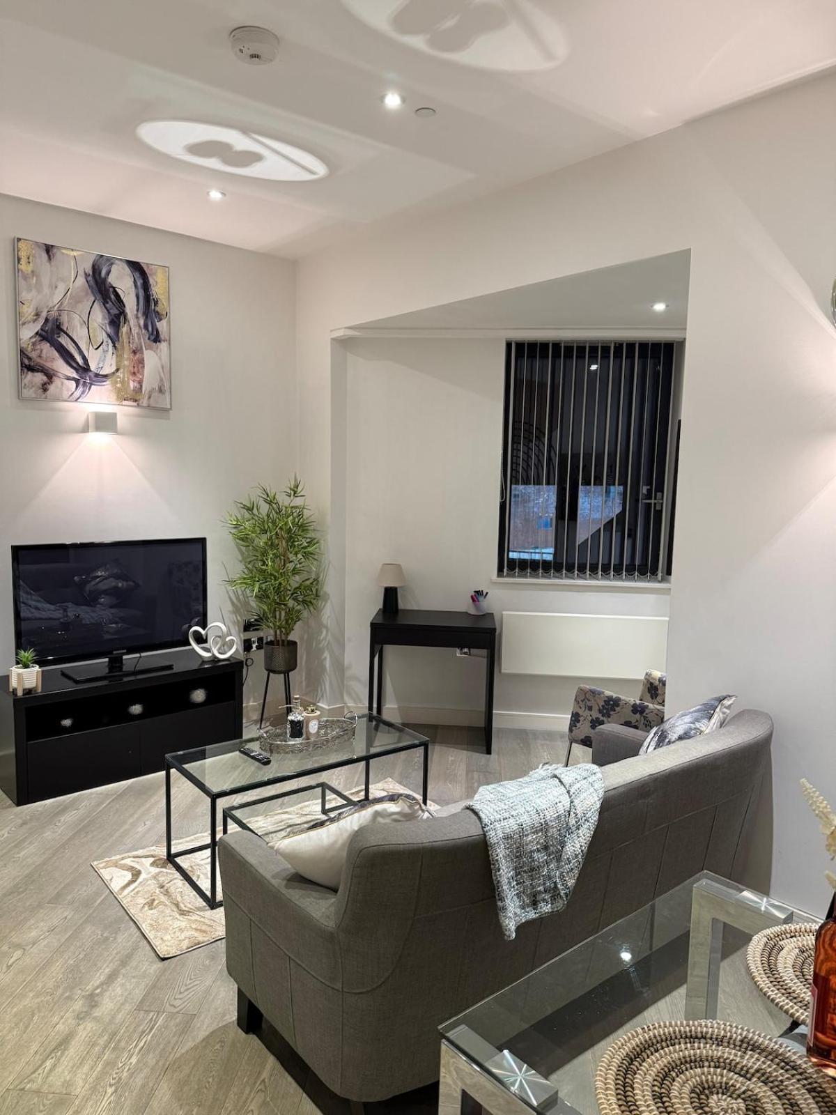 Cozy Luxury In The Heart Of -the Bethel Apartamento Slough