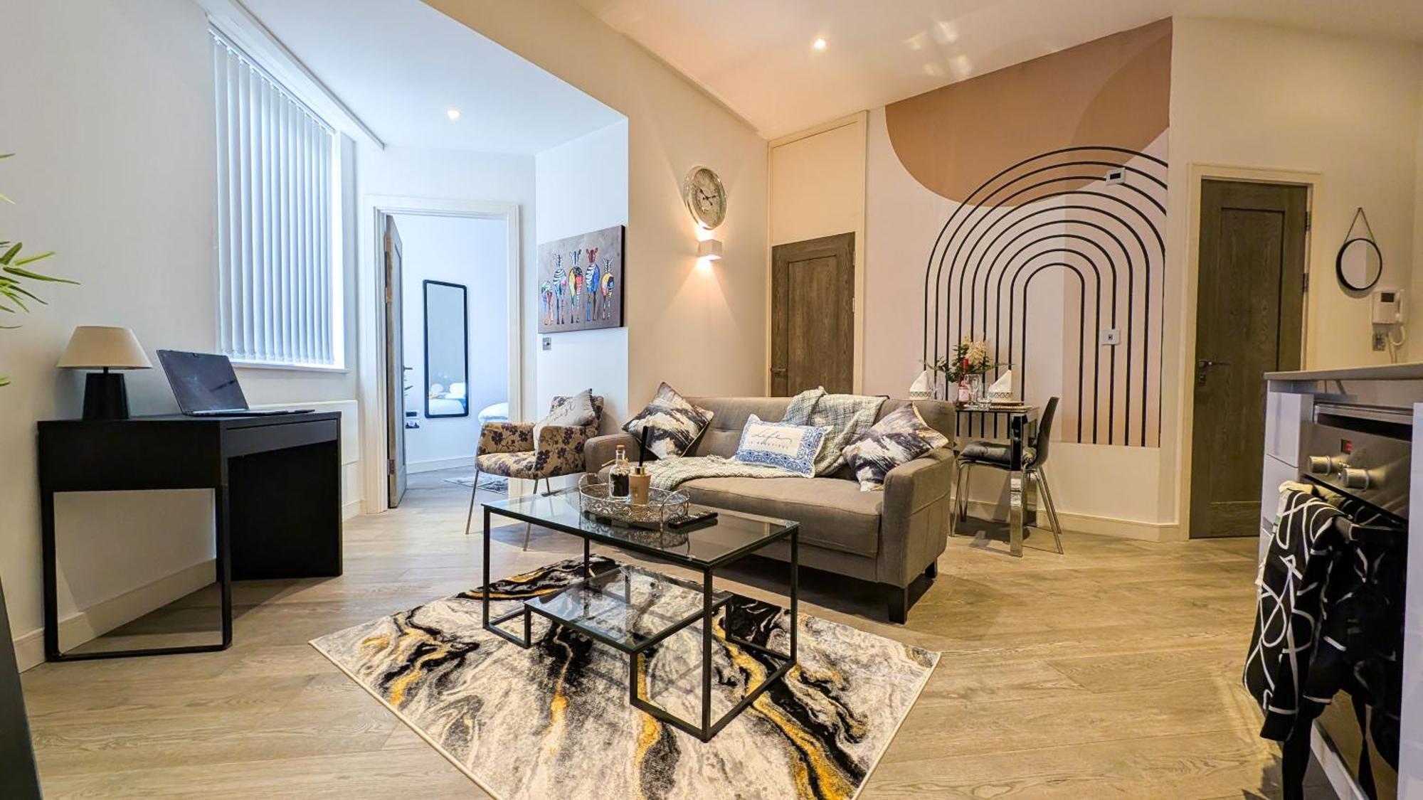 Cozy Luxury In The Heart Of -the Bethel * Slough