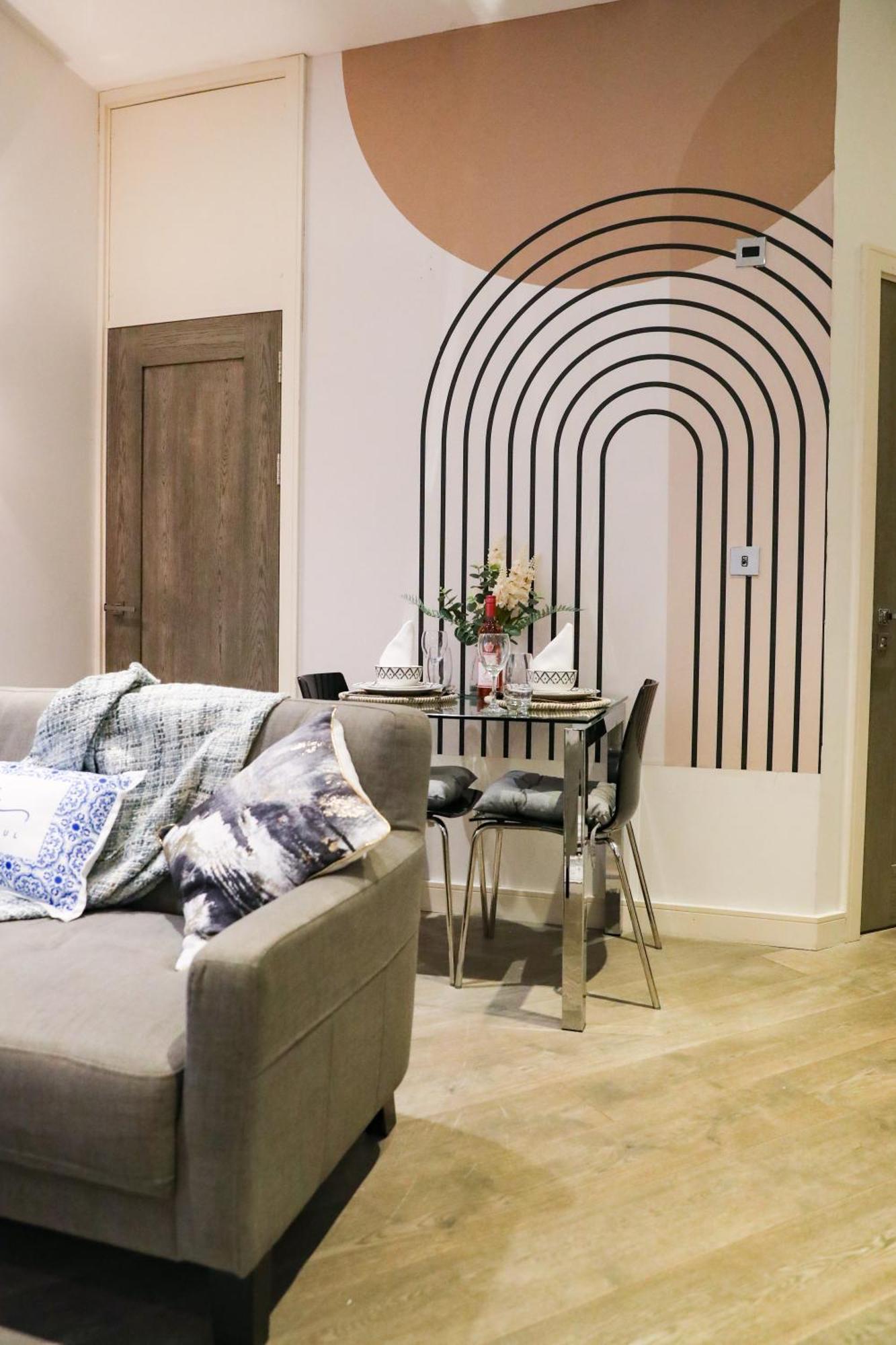 Cozy Luxury In The Heart Of -the Bethel Apartamento Slough