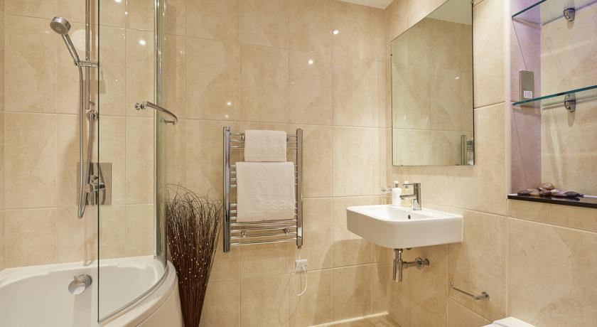 Railway Terrace By Flying Butler Apartamento Slough