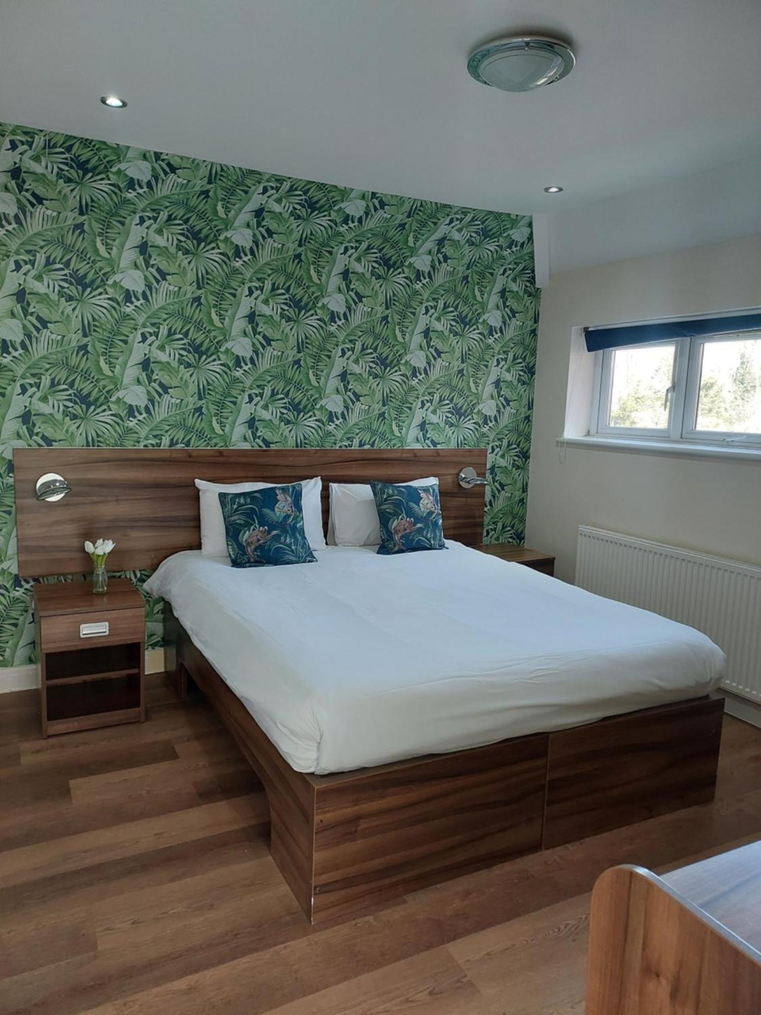 Guest house Langley Nr Pinewood Slough
