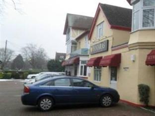 Skyways Hotel Slough