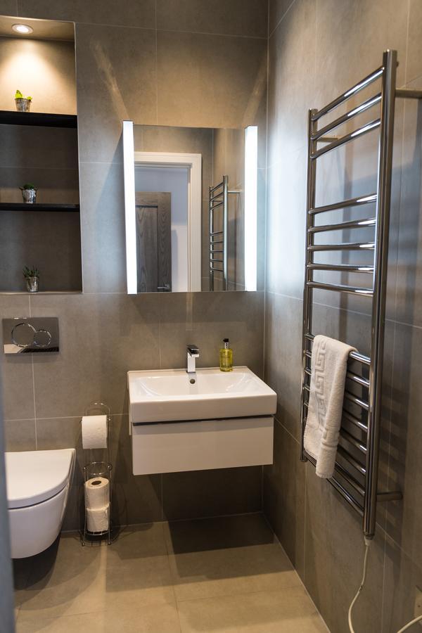 Apartment Brickfield Court Serviced By Ferndale