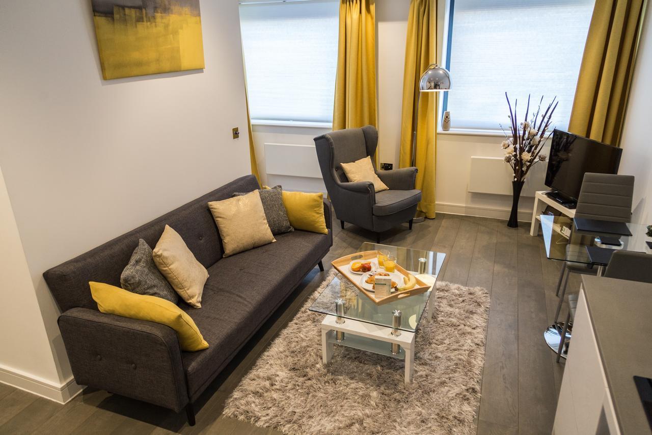 Brickfield Court Serviced By Ferndale Apartment *