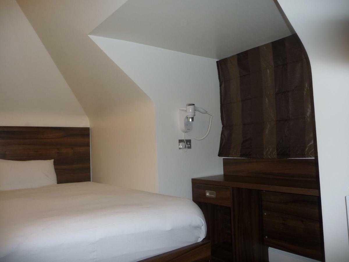 Heathrow-windsor 4* Slough