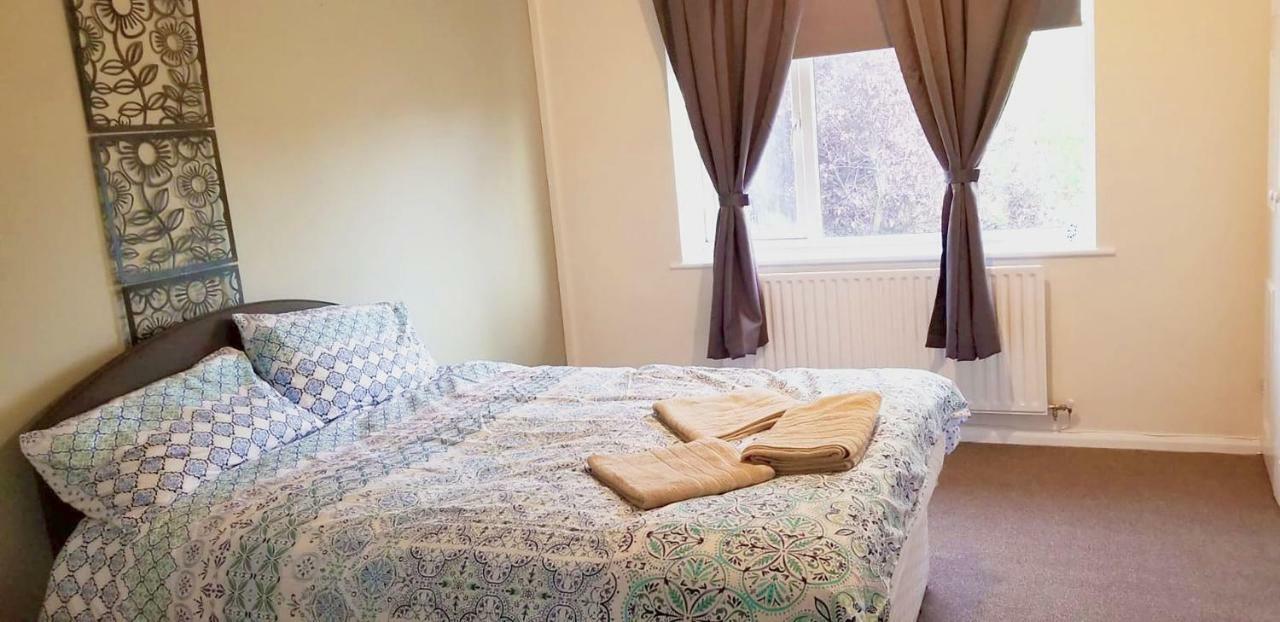Royal House 3* Slough