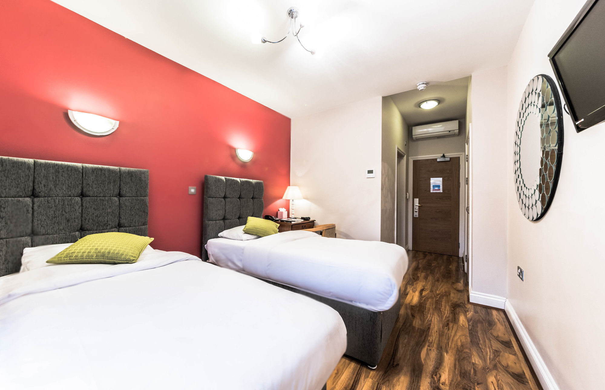 Hotel Baylis House