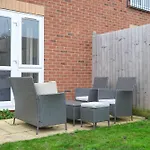Town Center 4 Bedroom 4 Bathroom Hse With Parking Slough By 360Stays