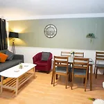 Ground Floor 2Bedroom Apt In Central Slough By Easy 2 Manage