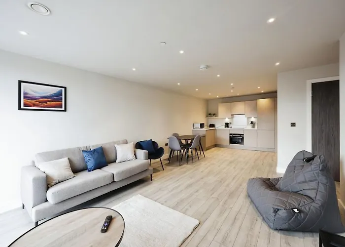 Seven Living Residences Slough - Luxury Apartments