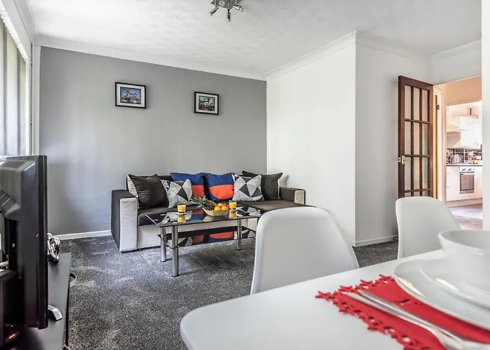 Pm & Charles Luxury Apartments Windsor -Slough -London Heathrow