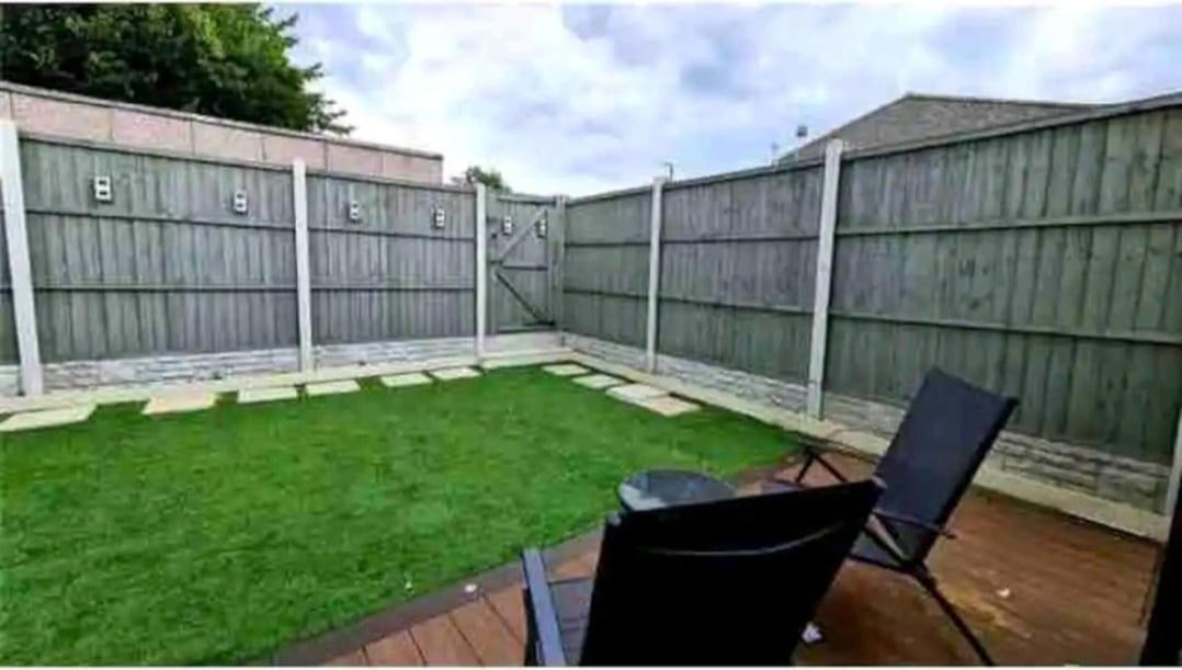 Homestay Snoozeden Chalvey, *