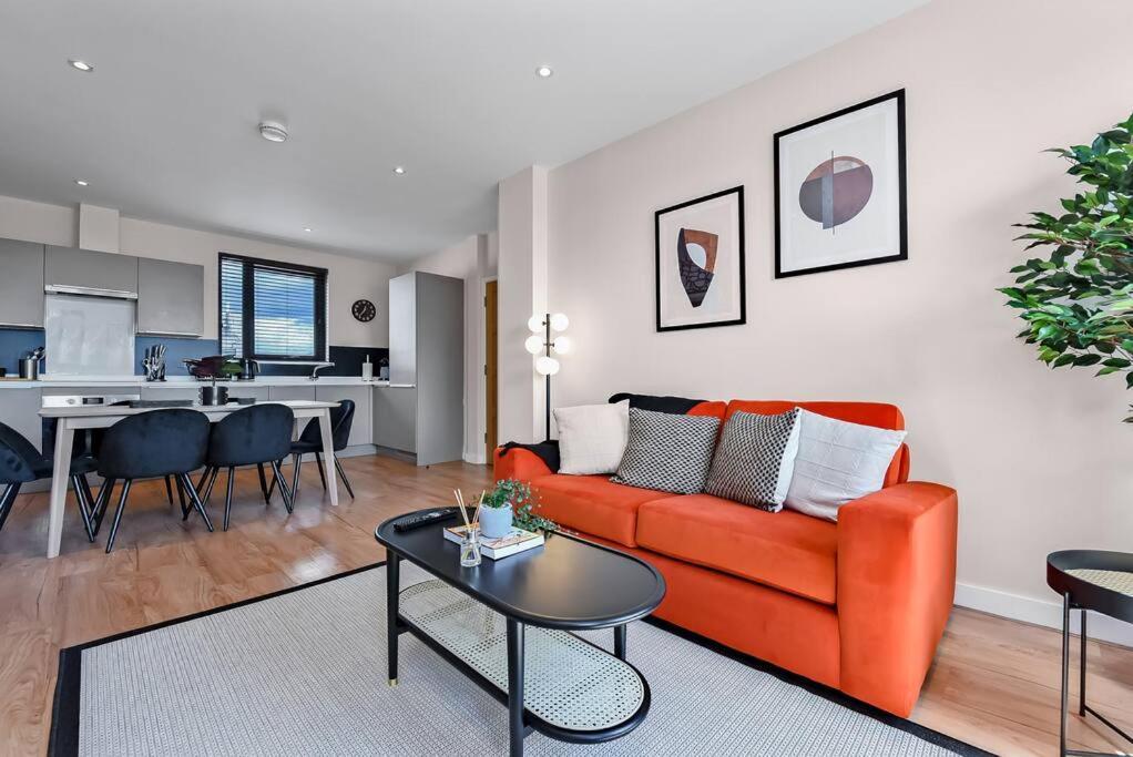 Apartamento Monochrome Vibes 2br Relaxing Moments